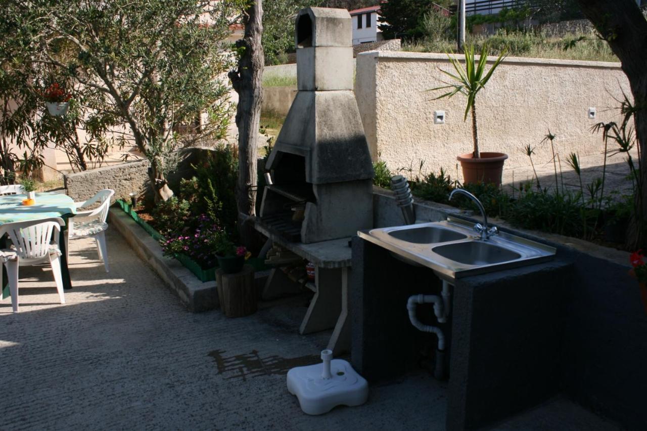 Apartment Stara Novalja 6301B Luaran gambar