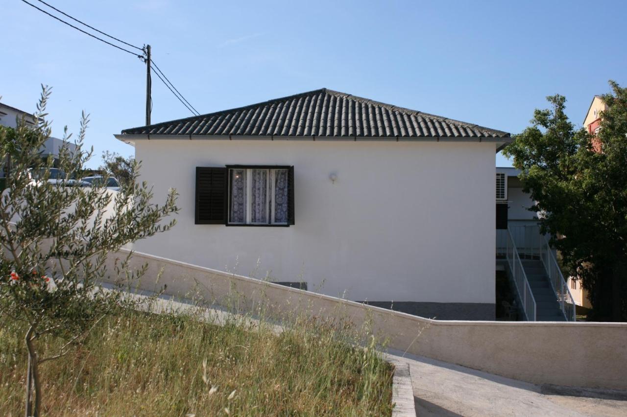 Apartment Stara Novalja 6301B Luaran gambar