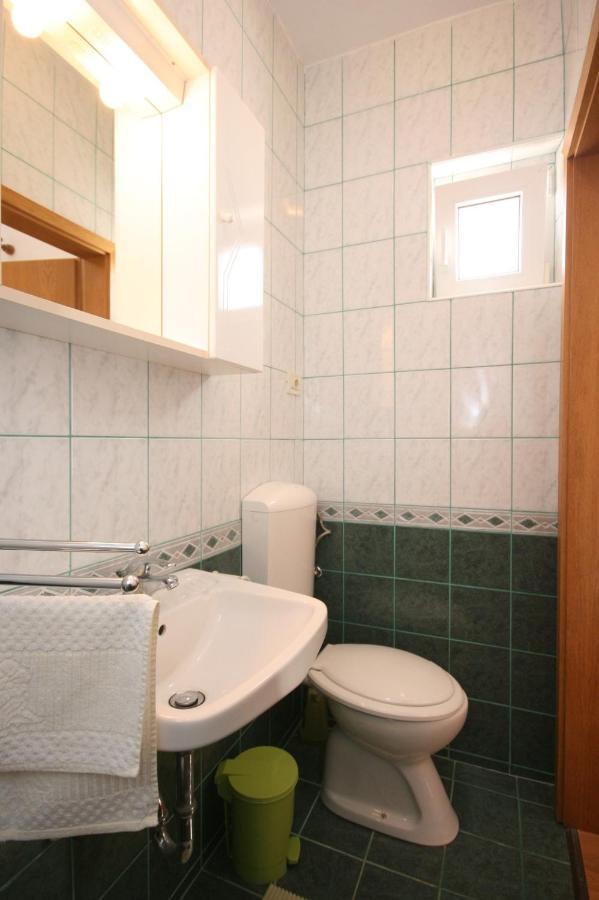 Apartment Stara Novalja 6301B Luaran gambar
